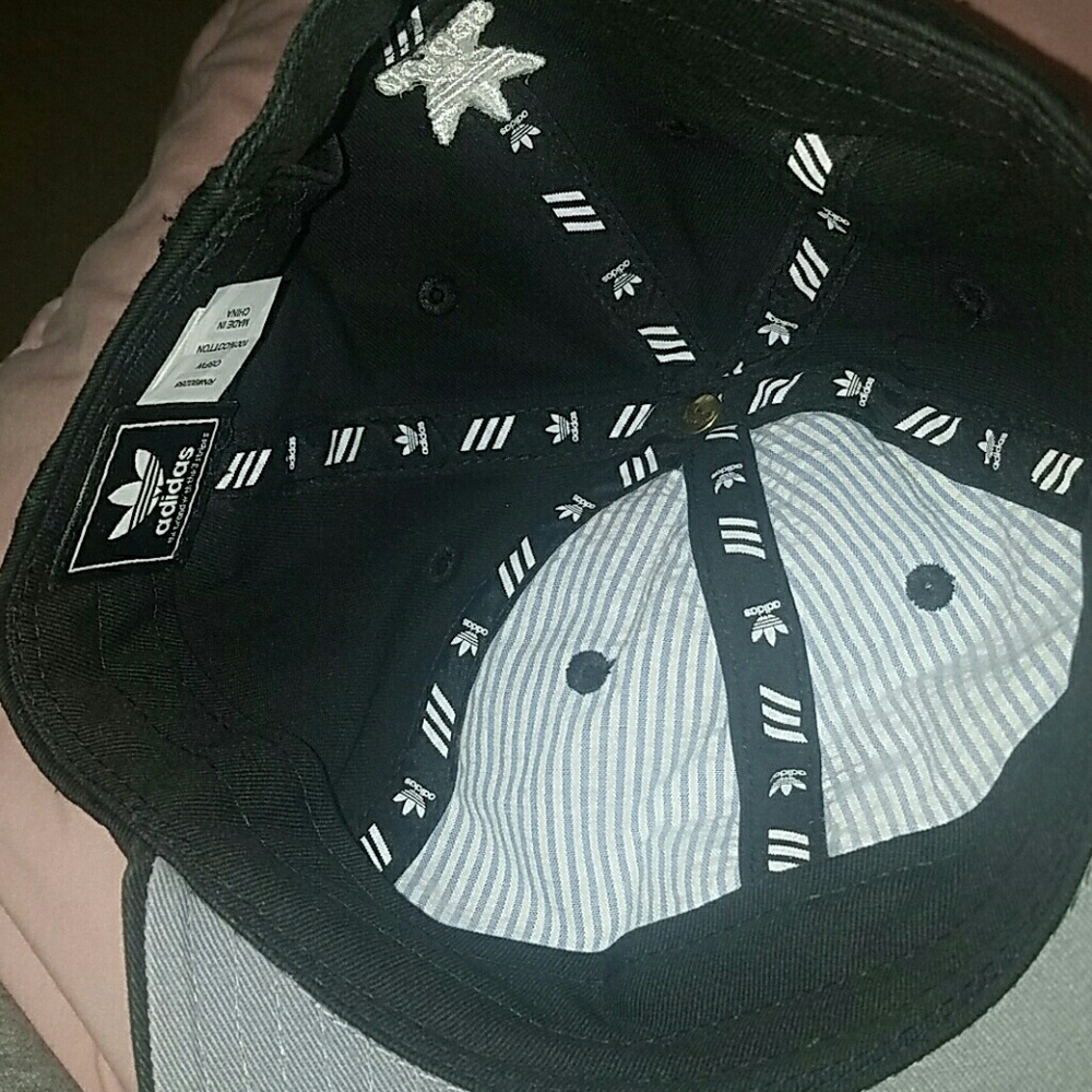 Adidas hat - Picture 2 of 3